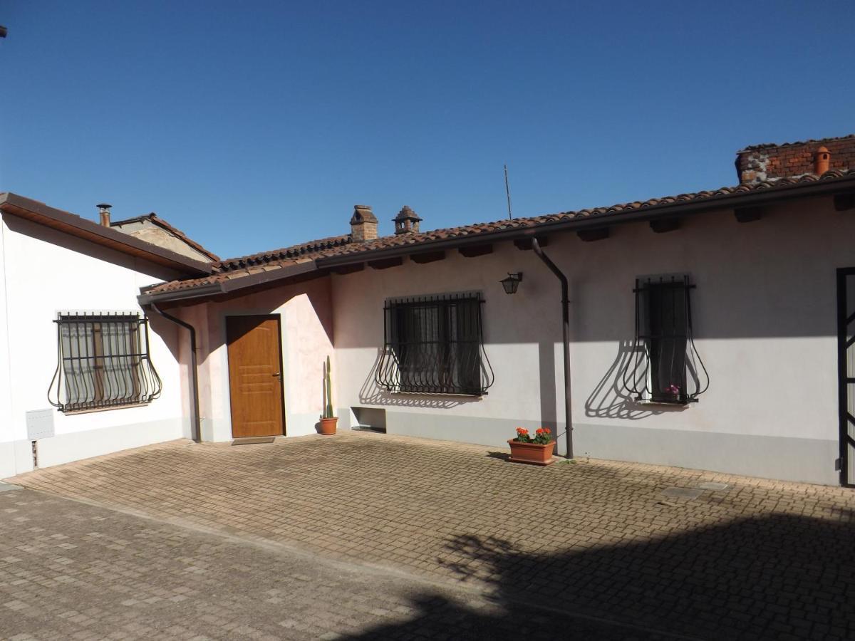 Bed and Breakfast Domus Amica Lu (Piedmont) Zewnętrze zdjęcie